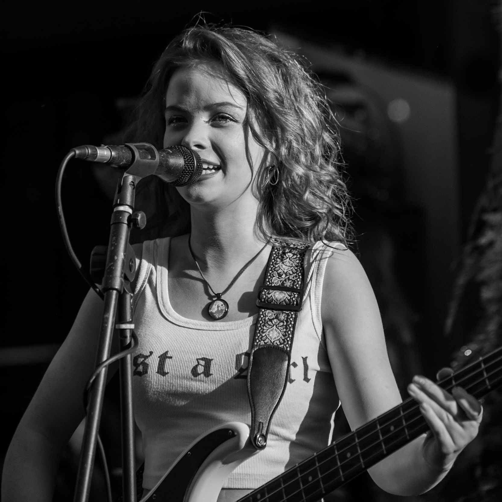 Dea Matrona busking on Grafton Street in Dublin in November 2018